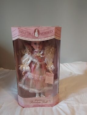 Collectible Memories Genuine Porcelain Doll - Allison